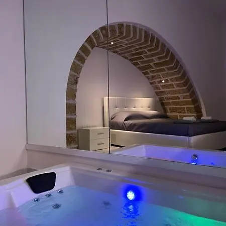 Casa Con Vasca Idromassaggio In Centro Storico Casa vacanze *